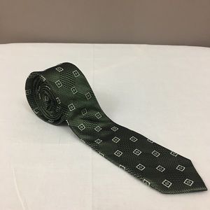 Michael Kors Olive Green 100% silk tie - 56”